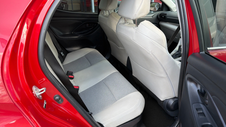 Toyota Yaris 1.5 Hybrid Excel 5dr CVT Hybrid Hatchback